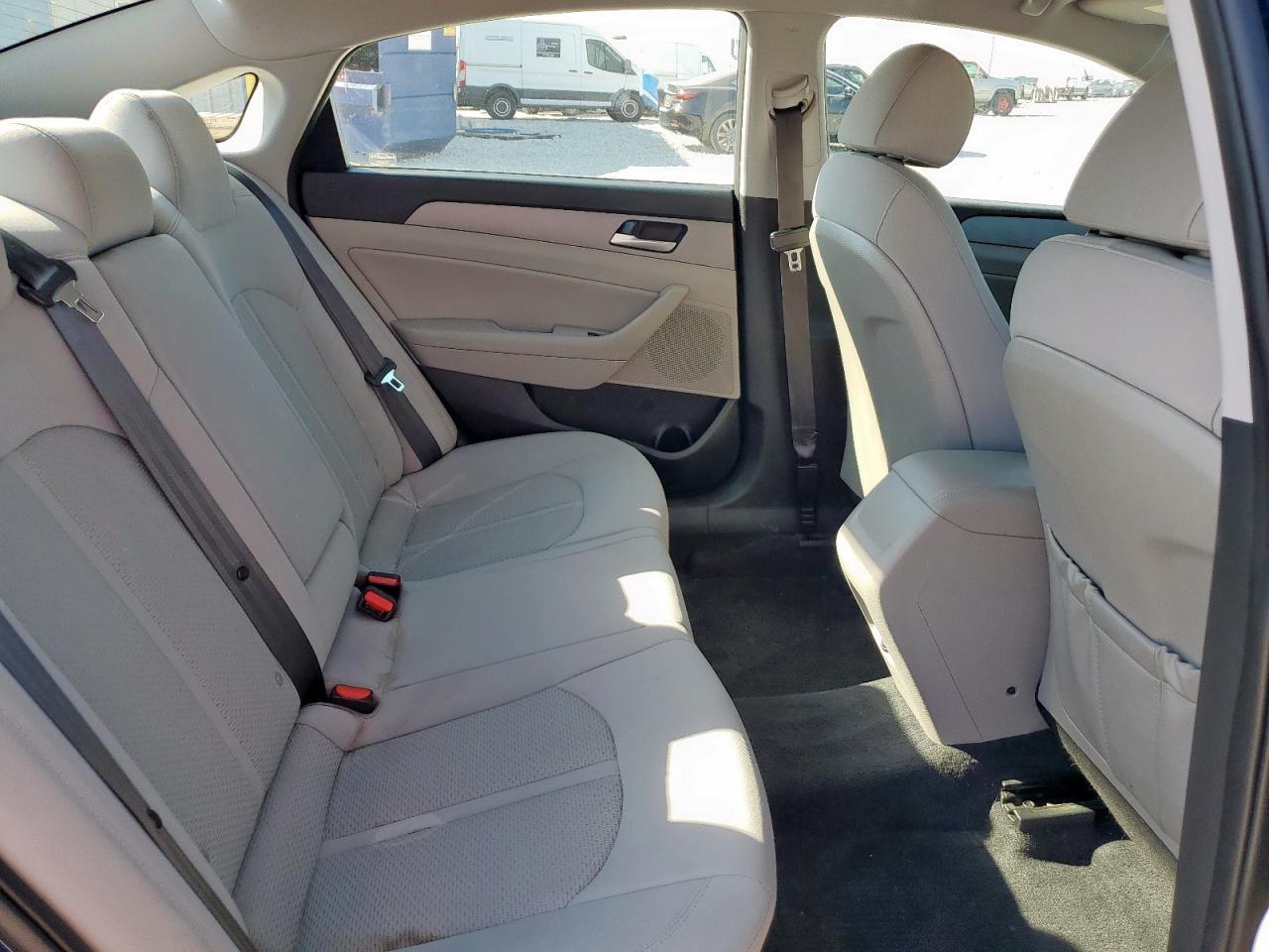 2018 Hyundai Sonata Sport VIN: 5NPE34AF8JH653056 Lot: 80347535