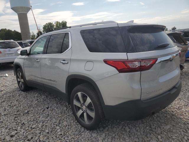  CHEVROLET TRAVERSE 2018 Серебристый