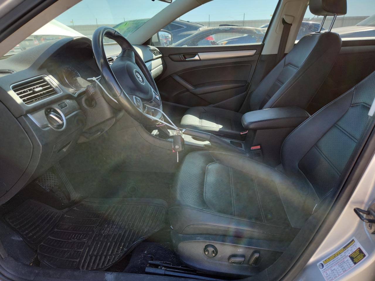 2014 Volkswagen Passat S VIN: 1VWAT7A37EC071910 Lot: 81728425