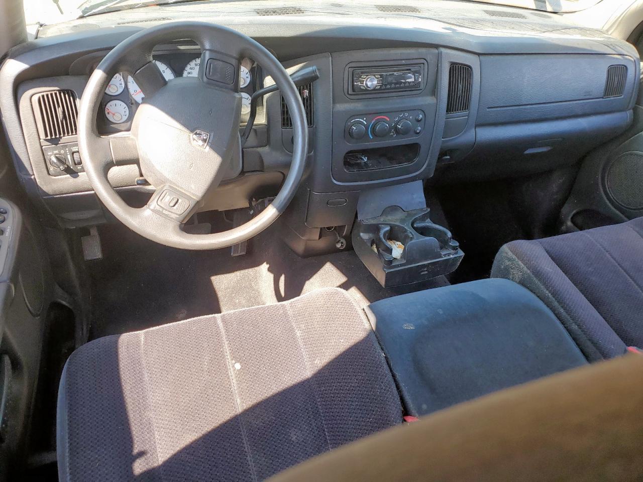 2004 Dodge Ram 1500 St VIN: 1D7HA18N54S762410 Lot: 81833295