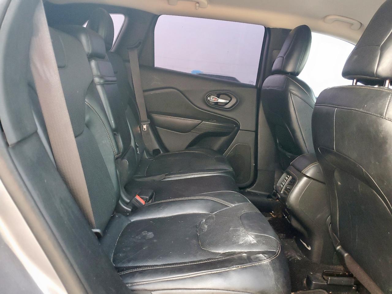 2014 Jeep Cherokee Limited VIN: 1C4PJLDS4EW266960 Lot: 71192675