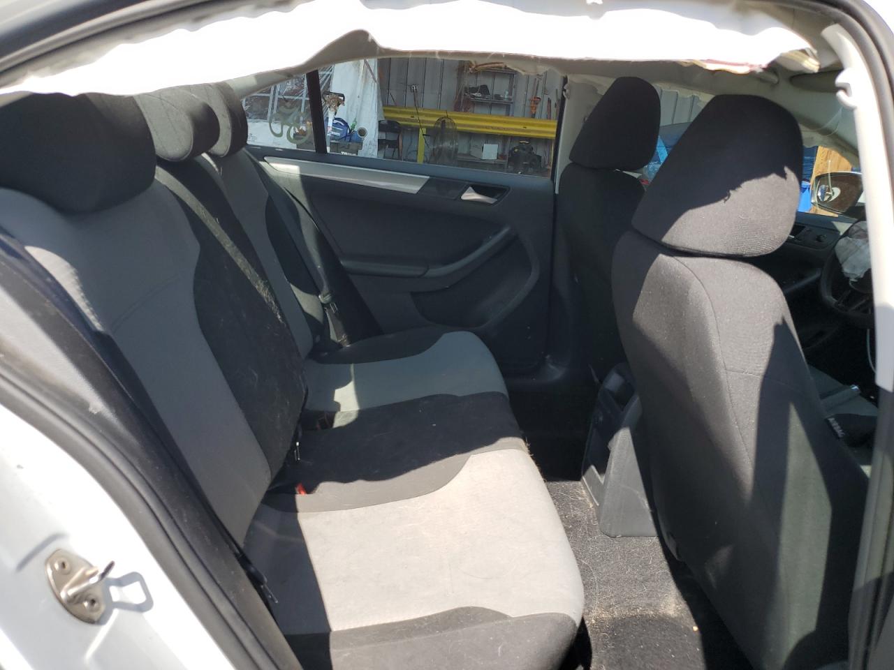 2017 Volkswagen Jetta S VIN: 3VW2B7AJ9HM388421 Lot: 80841325