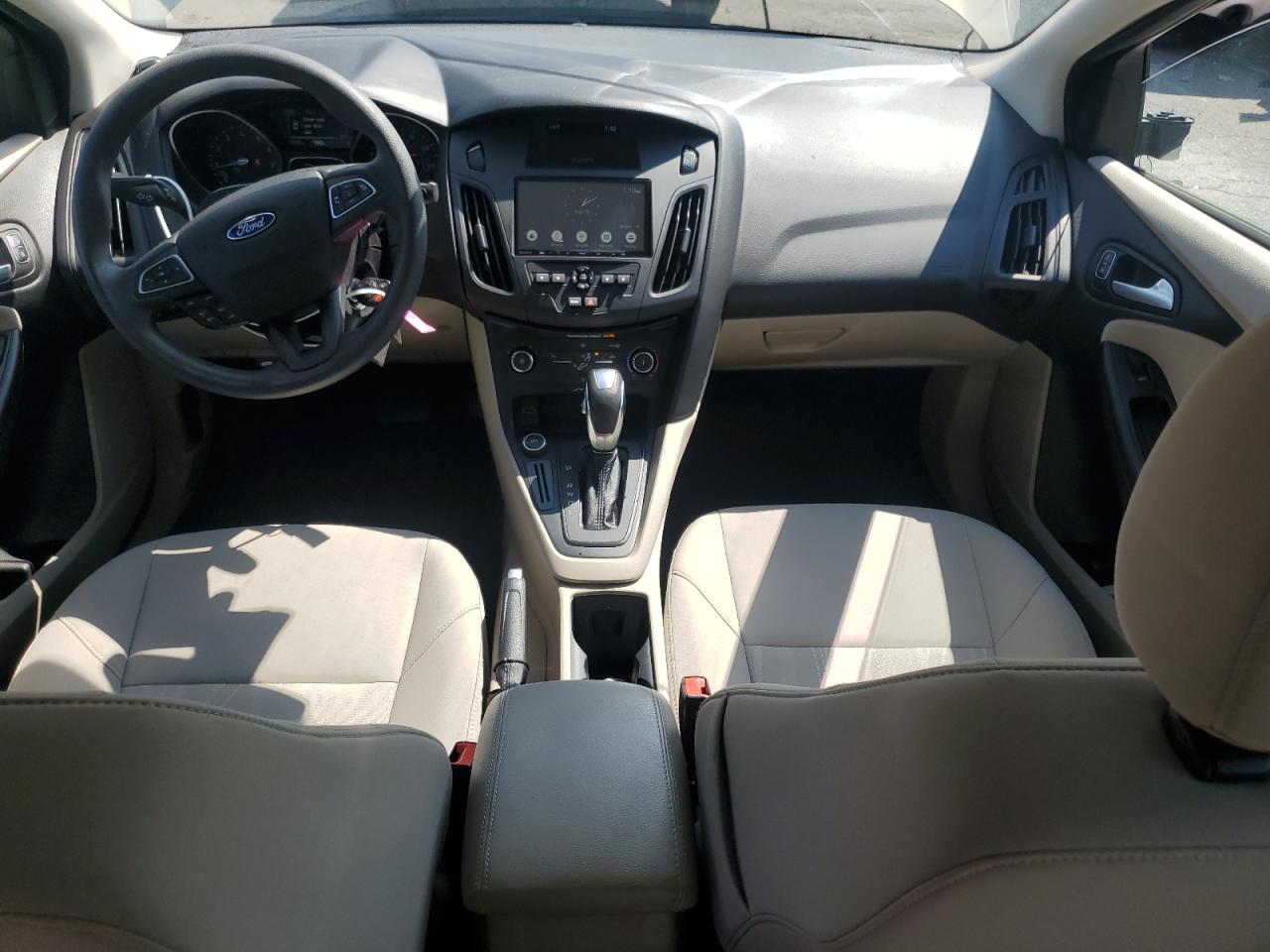 2015 Ford Focus Se VIN: 1FADP3F24FL217488 Lot: 81296295