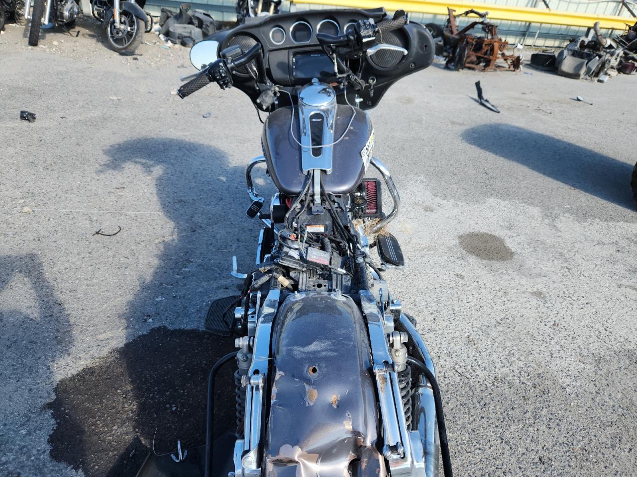 2014 Harley-Davidson Flhx Street Glide VIN: 1HD1KBM14EB611480 Lot: 80652275