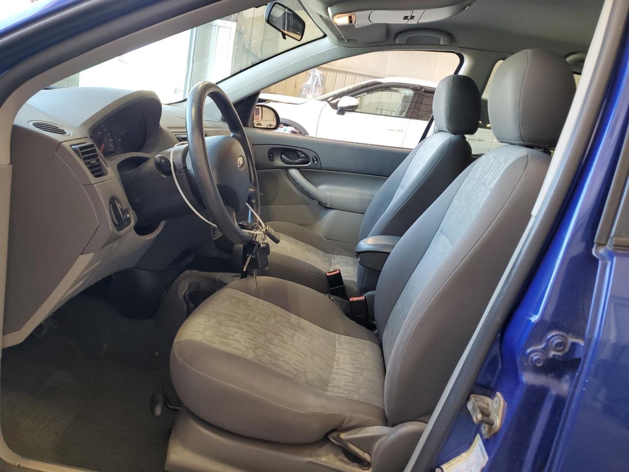 2005 Ford Focus Zx4 VIN: 1FAFP34N35W175091 Lot: 81650545