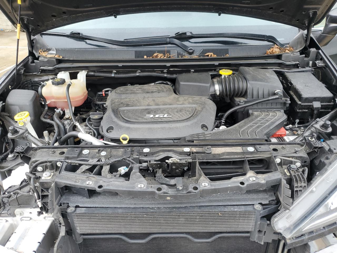 2018 Chrysler Pacifica Touring L VIN: 2C4RC1BG0JR152303 Lot: 83943275