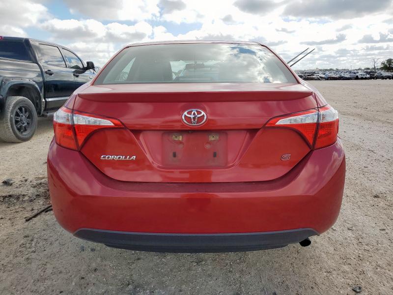  TOYOTA COROLLA 2016 Красный