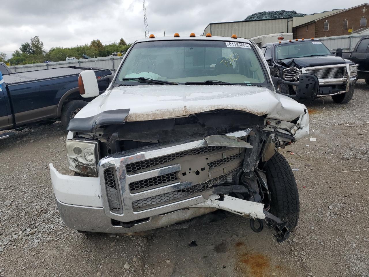 2005 Ford F350 Super Duty VIN: 1FTWW33P65EA28396 Lot: 81194565