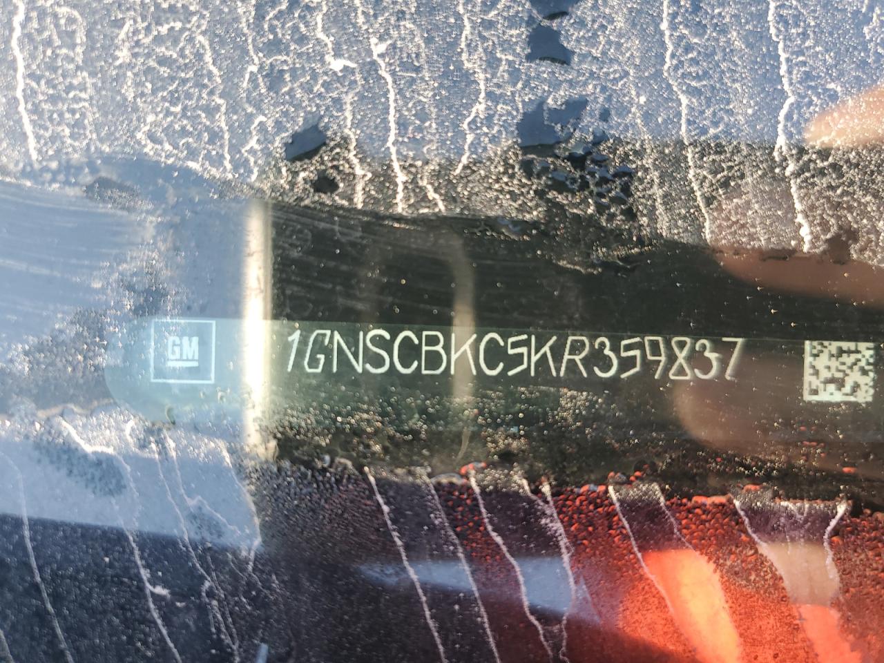 2019 Chevrolet Tahoe C1500 Lt VIN: 1GNSCBKC5KR359837 Lot: 72046255