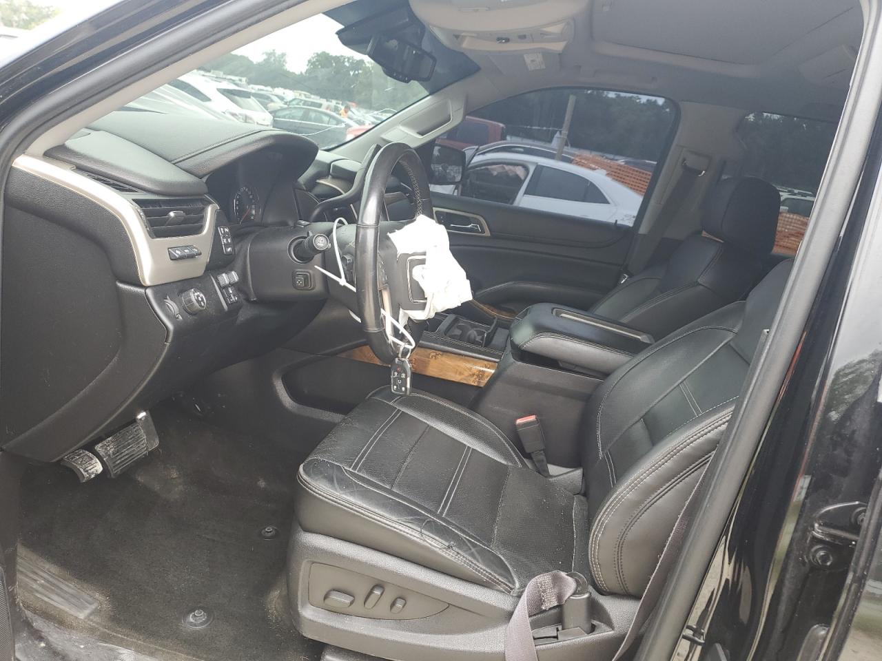 2015 GMC Yukon Xl Denali VIN: 1GKS1JKJ0FR603105 Lot: 84016615