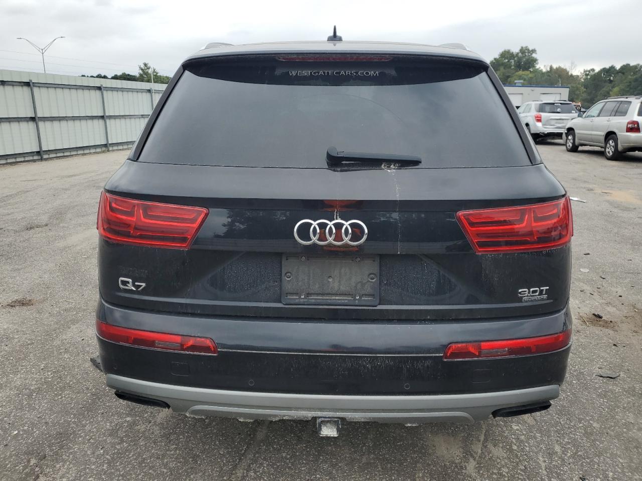 2017 Audi Q7 Prestige VIN: WA1VAAF74HD003608 Lot: 81046065