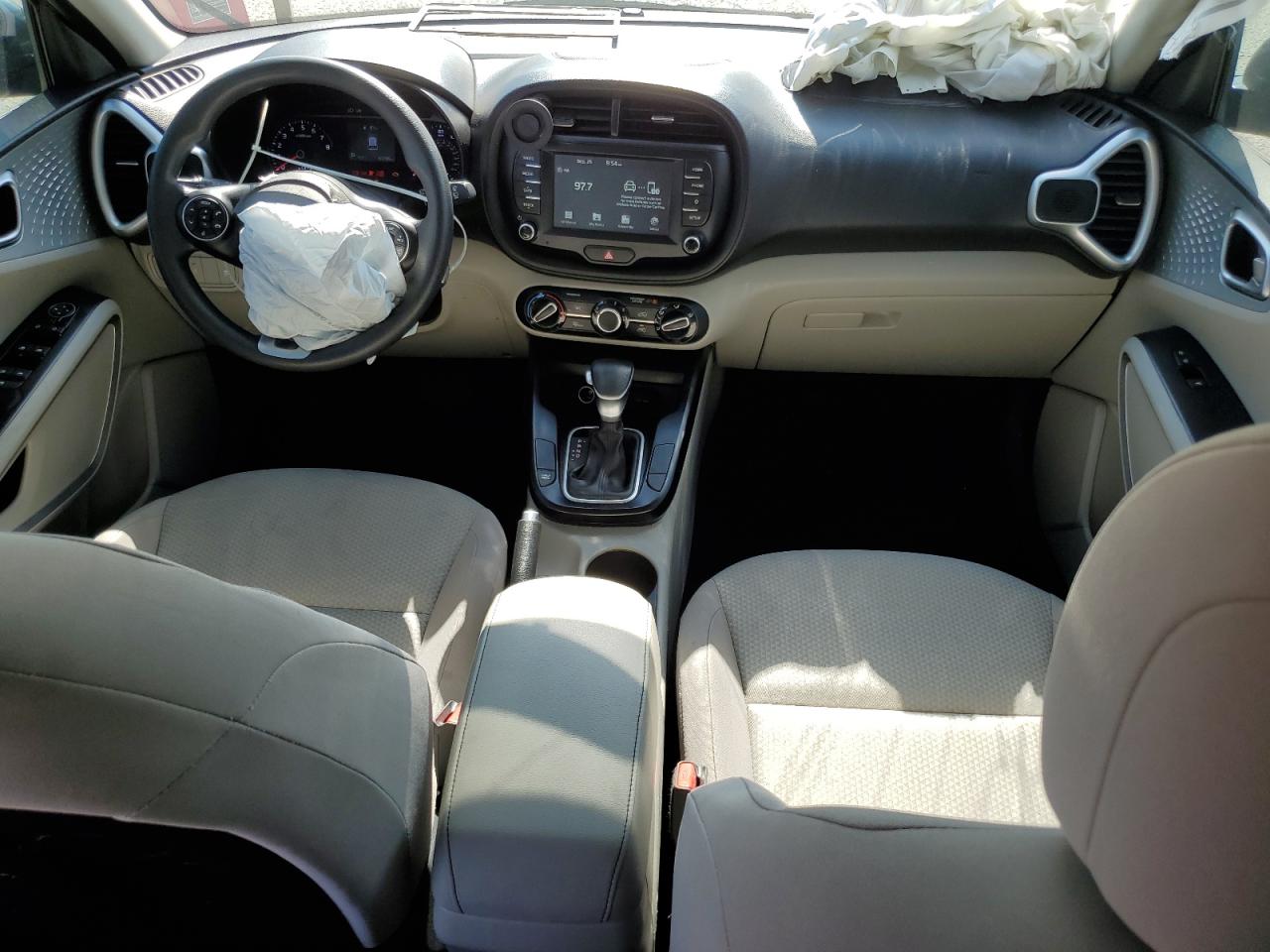 2020 Kia Soul Lx VIN: KNDJ23AU1L7730299 Lot: 81845425