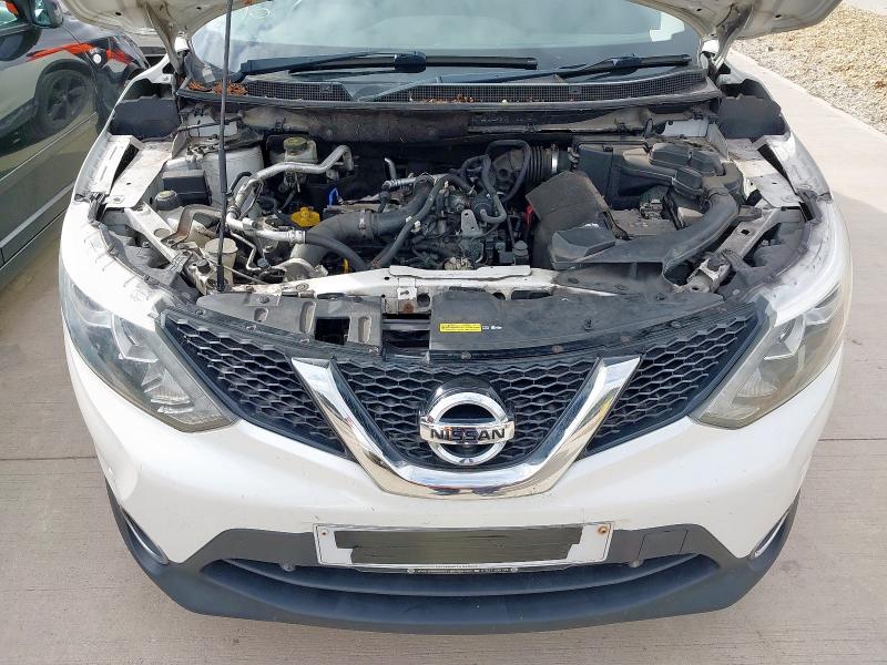 2015 NISSAN QASHQAI N-TEC + DIG-T 