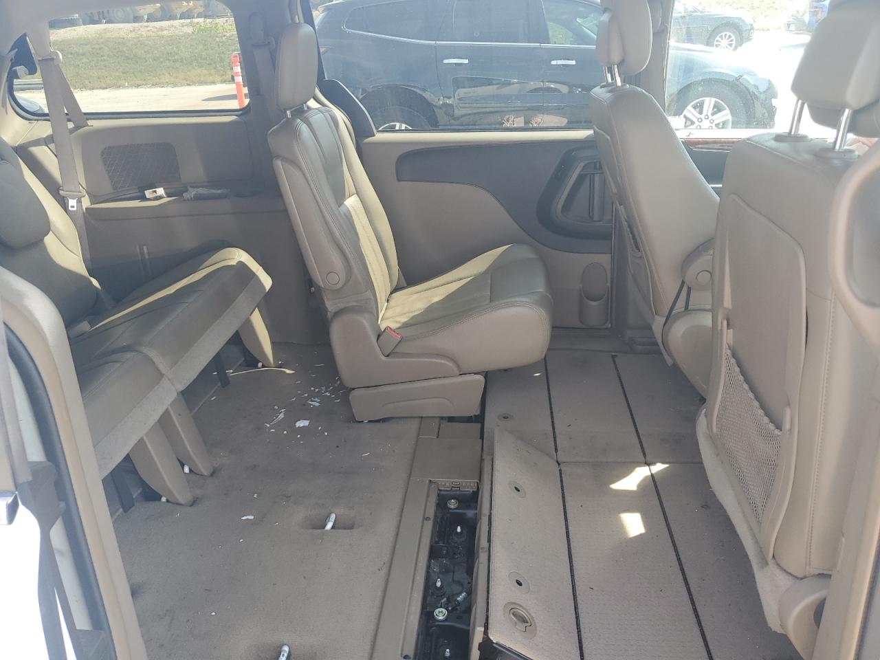 2013 Chrysler Town & Country Touring VIN: 2C4RC1BG2DR517603 Lot: 84576985