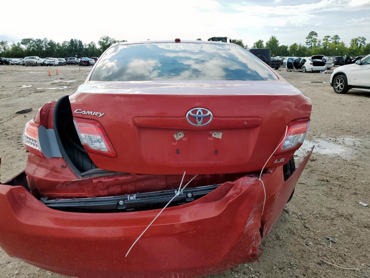 2010 Toyota Camry Base VIN: 4T4BF3EK7AR031308 Lot: 81420815