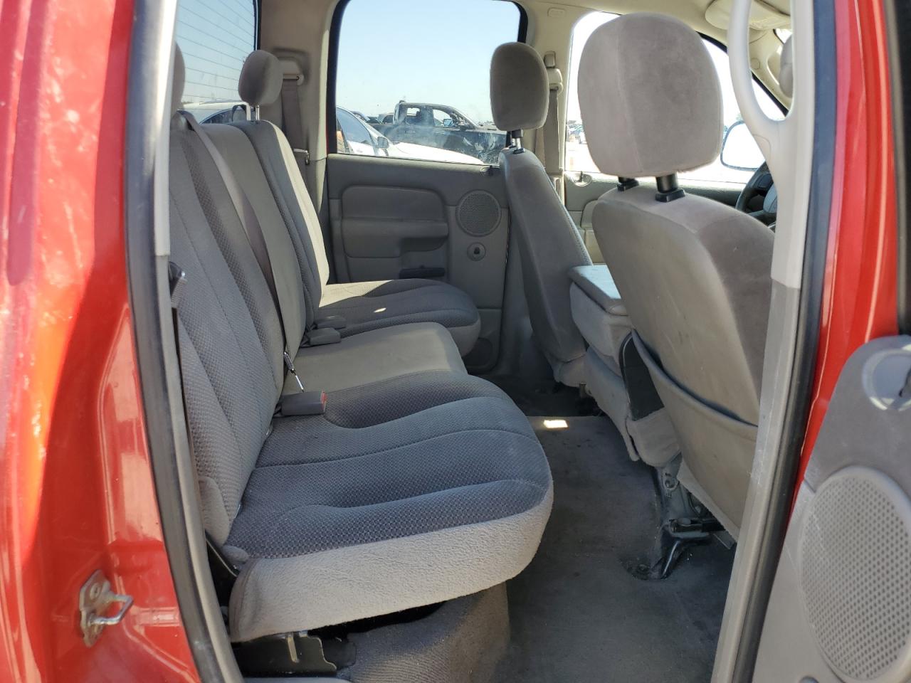 2004 Dodge Ram 1500 St VIN: 1D3HA18D74J275966 Lot: 82126775