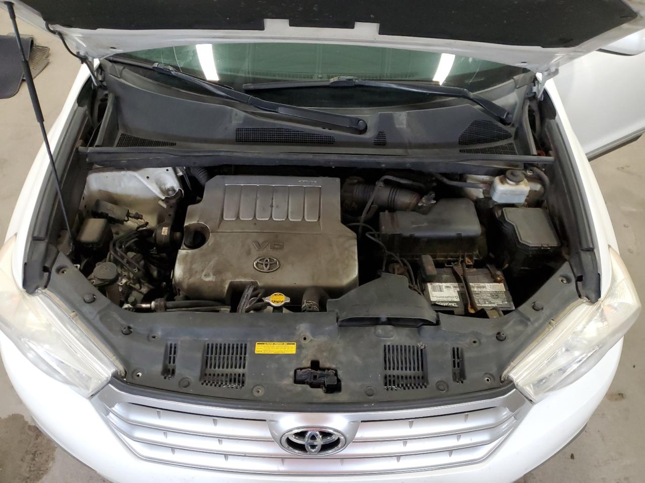 2011 Toyota Highlander Base VIN: 5TDBK3EH0BS065353 Lot: 71618825