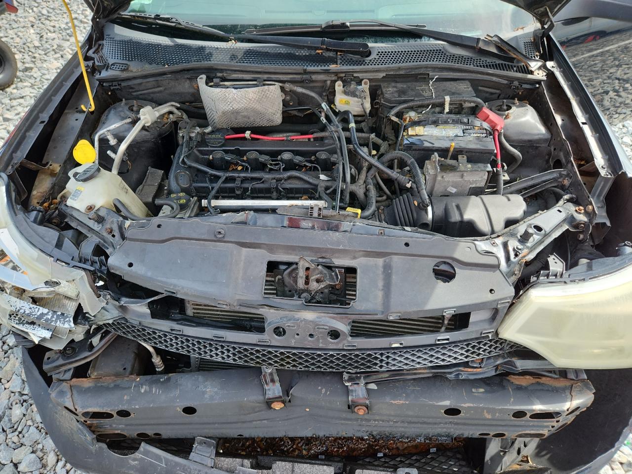 2009 Ford Focus Ses VIN: 1FAHP36NX9W225674 Lot: 81611595