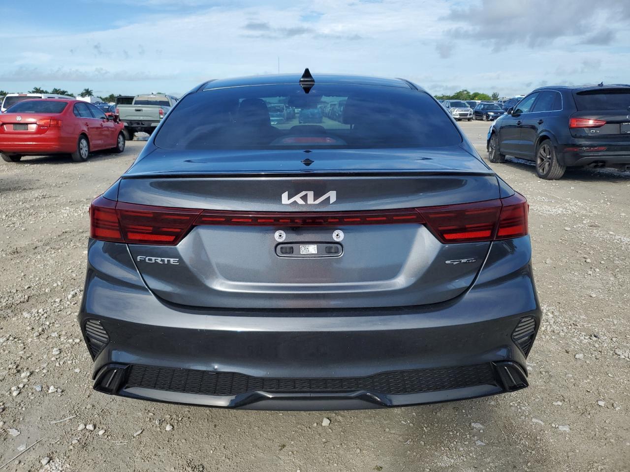 2023 Kia Forte Gt Line VIN: 3KPF54AD8PE678047 Lot: 83889105