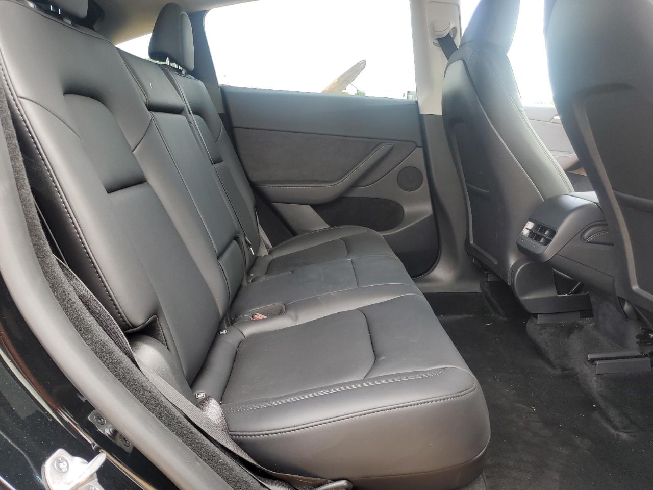 2023 Tesla Model Y VIN: 7SAYGDEF4PF939766 Lot: 80871305