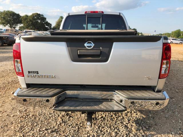  NISSAN FRONTIER 2019 Srebrny