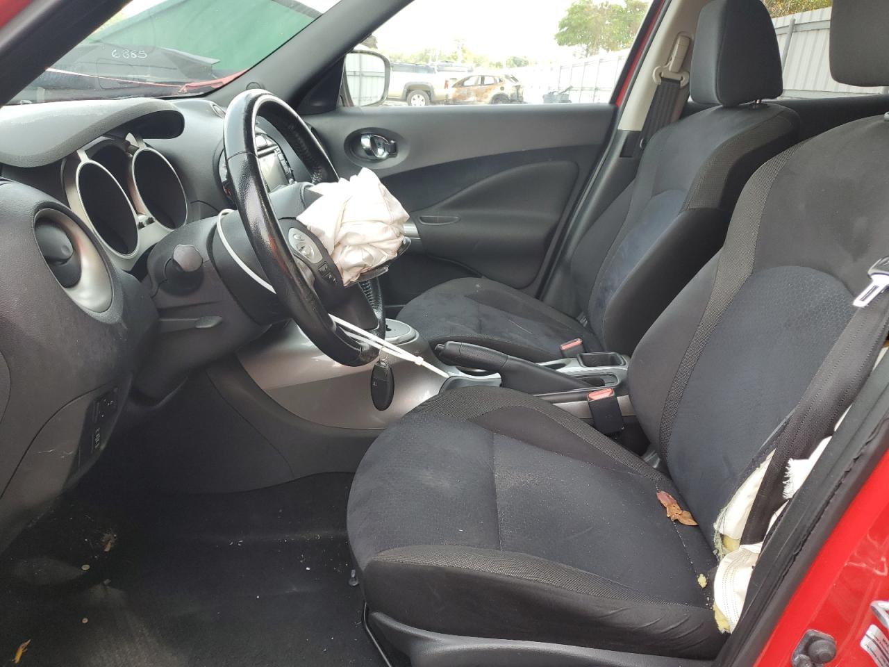 2016 Nissan Juke S VIN: JN8AF5MV2GT655263 Lot: 81860325