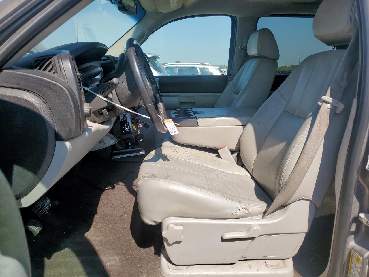 2008 Chevrolet Silverado C1500 VIN: 3GCEC13C28G310831 Lot: 80161525