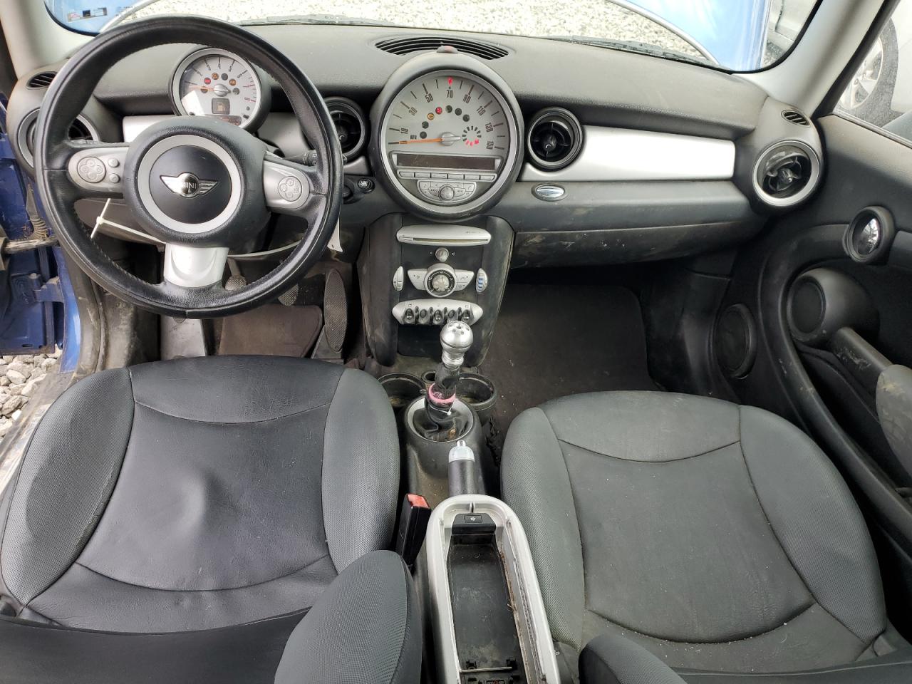 2008 Mini Cooper VIN: WMWMF335X8TU69127 Lot: 70517455