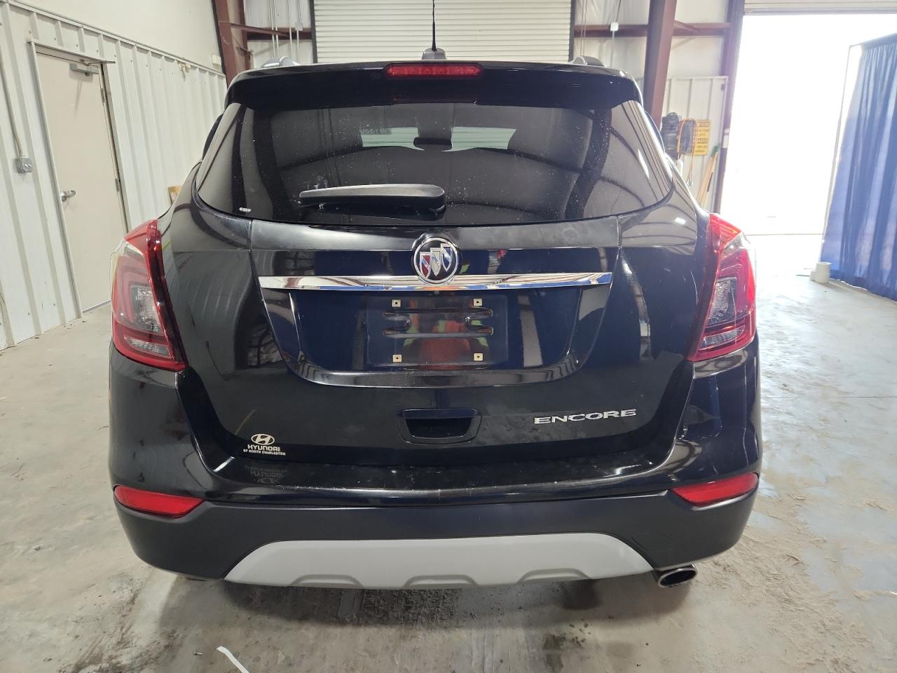 2019 Buick Encore Essence VIN: KL4CJCSM0KB761642 Lot: 81330725