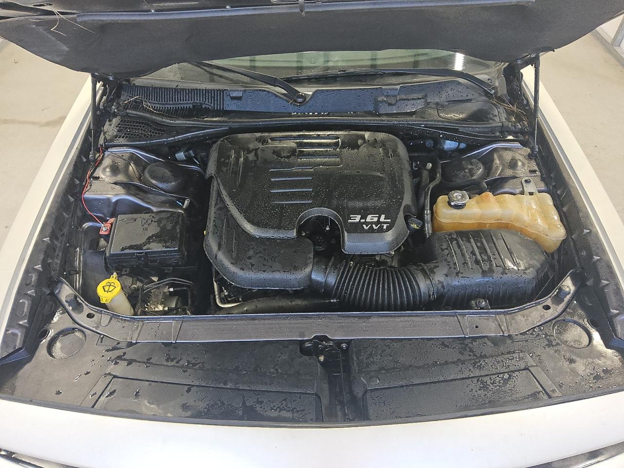 2016 Dodge Challenger Sxt VIN: 2C3CDZAGXGH275032 Lot: 80899325