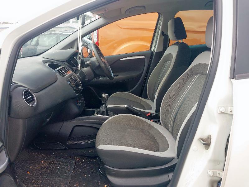 2012 FIAT PUNTO GBT