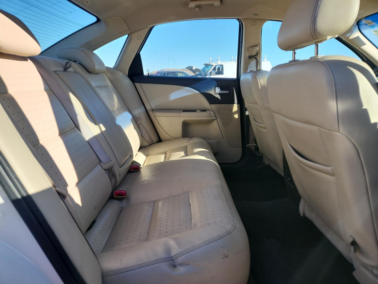 2009 Mercury Sable VIN: 1MEHM40W19G633242 Lot: 81266795