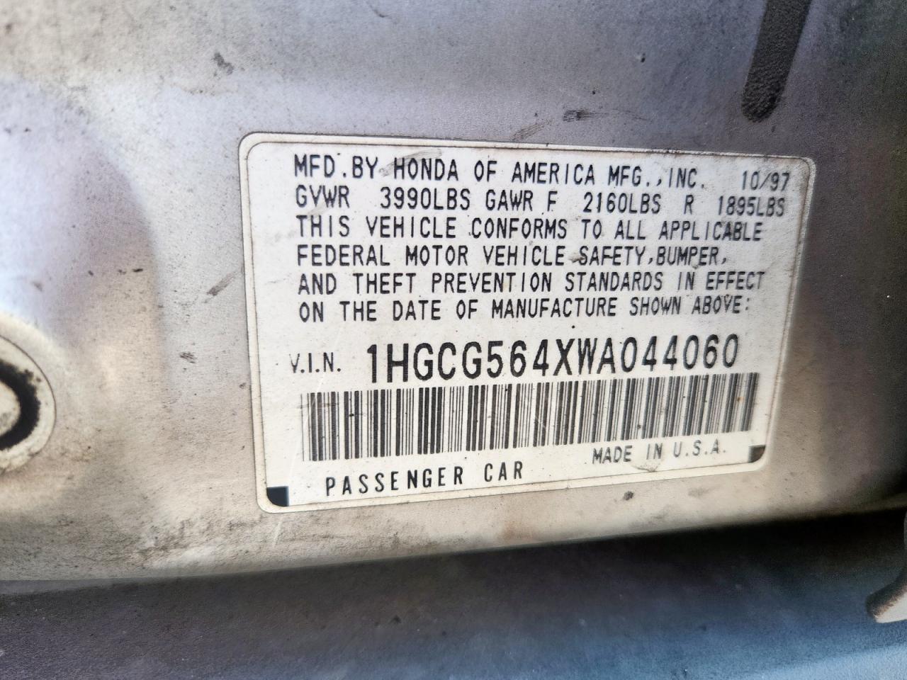 1998 Honda Accord Lx VIN: 1HGCG564XWA044060 Lot: 81098625