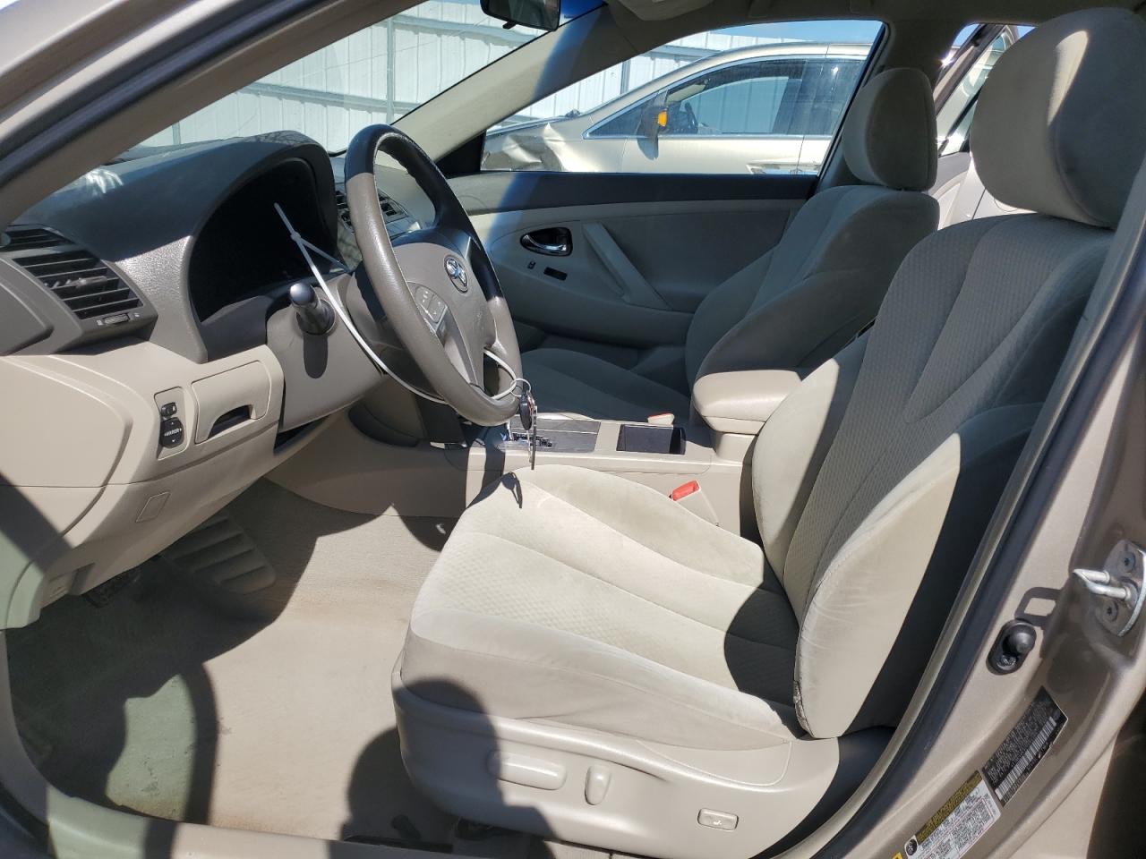 2007 Toyota Camry Le VIN: 4T1BK46K37U555185 Lot: 81753505