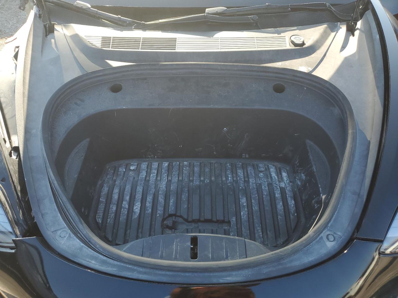 2022 Tesla Model 3 VIN: 5YJ3E1EB8NF233535 Lot: 83905195