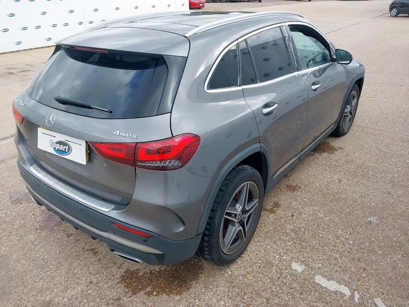 2021 MERCEDES-BENZ GLA 220 AMG LINE PREM + D GLA 220D 4MATIC AMG LINE PREMIUM