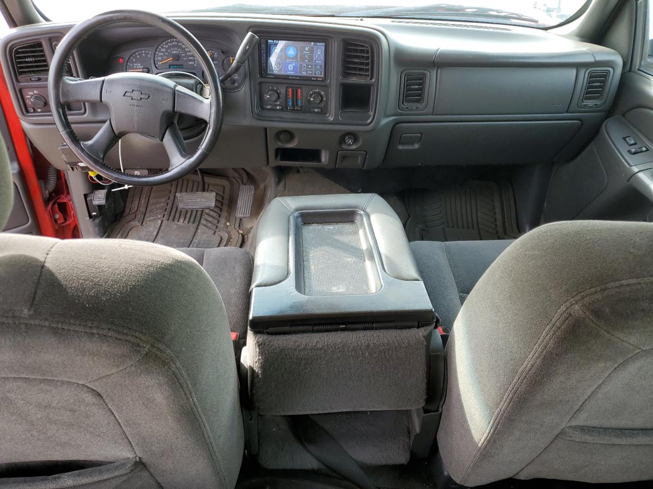 2005 Chevrolet Silverado K1500 VIN: 2GCEK13T651253041 Lot: 81526045