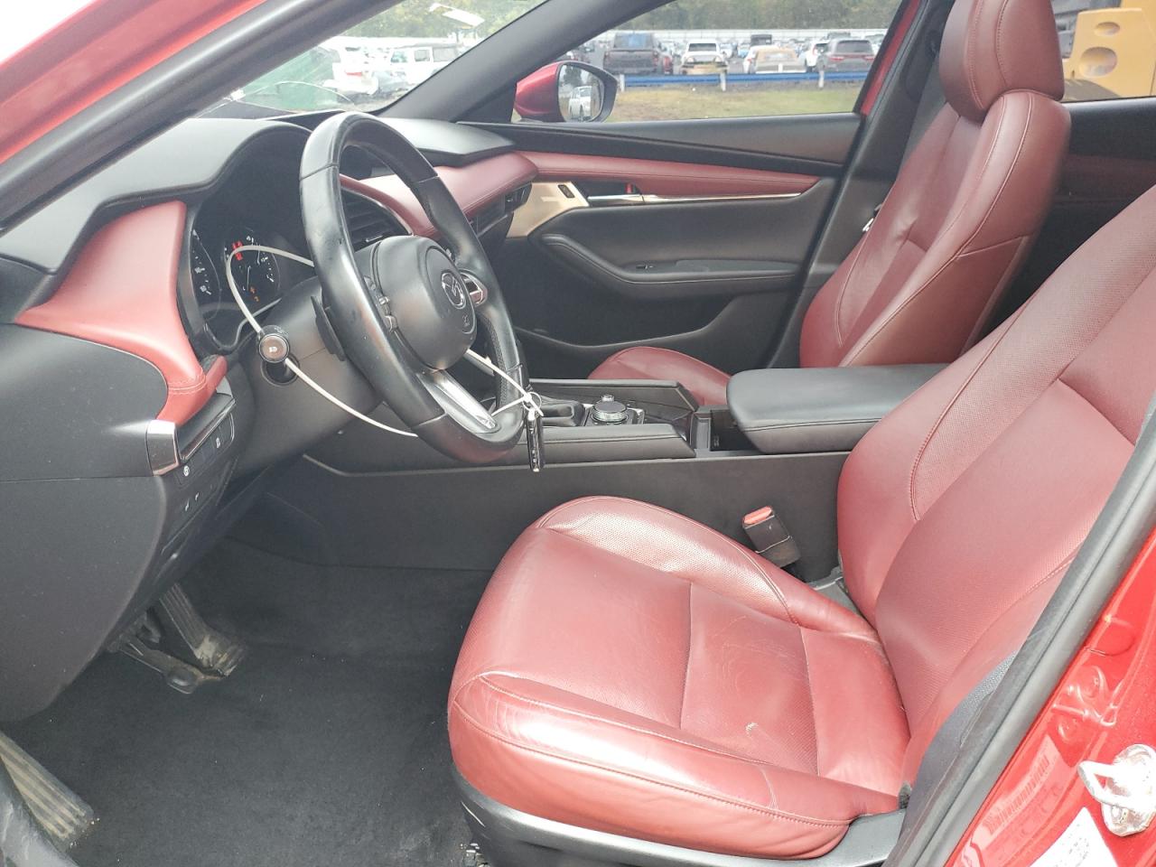 2019 Mazda 3 Premium VIN: JM1BPBNM5K1139744 Lot: 83991395