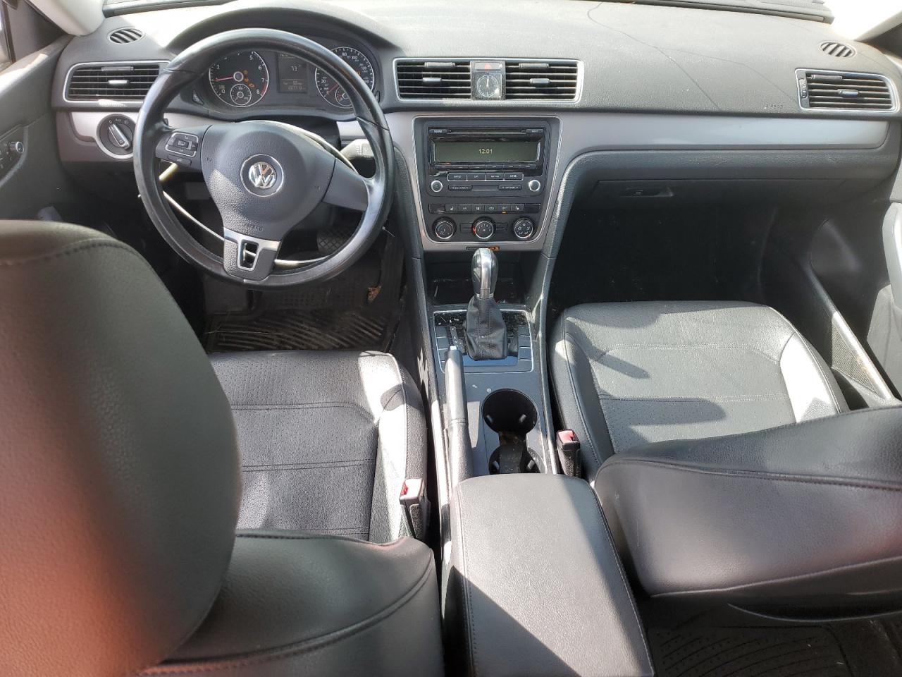 2015 Volkswagen Passat S VIN: 1VWAT7A35FC020665 Lot: 81085465