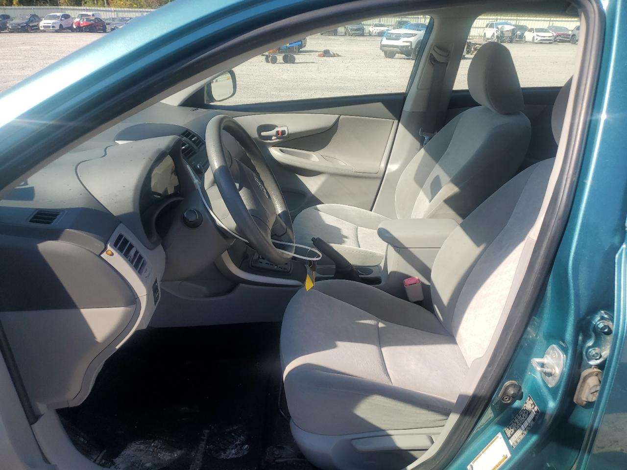 2009 Toyota Corolla Base VIN: JTDBL40E799035582 Lot: 80844355