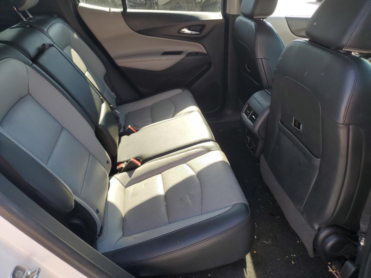 2018 Chevrolet Equinox Premier VIN: 2GNAXMEV2J6149893 Lot: 80751215