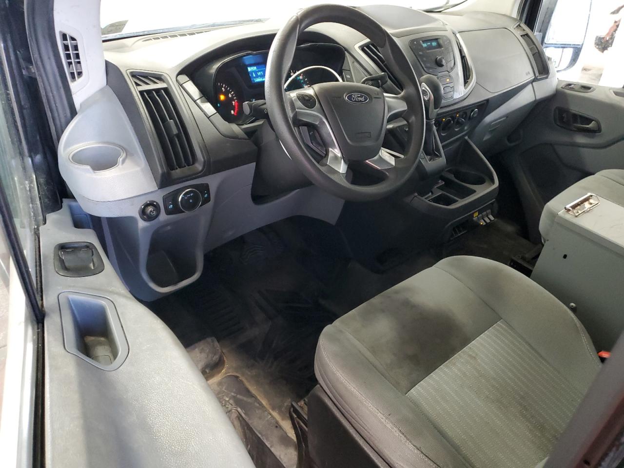 2015 Ford Transit T-250 VIN: 1FTYR2CM9FKA84285 Lot: 80177115