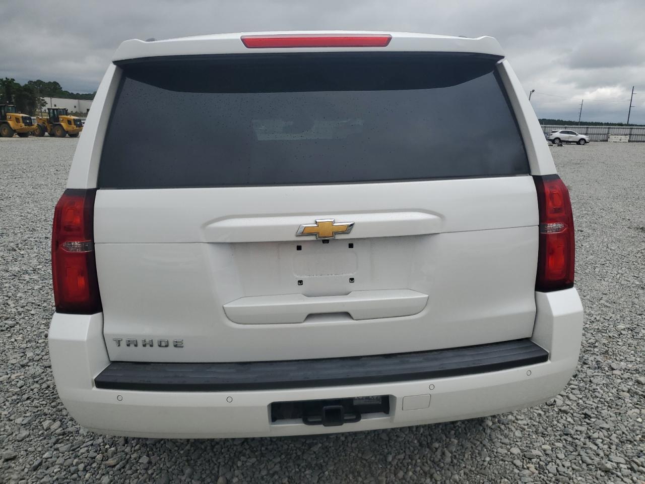 2017 Chevrolet Tahoe C1500 Lt VIN: 1GNSCBKC6HR370788 Lot: 81920805