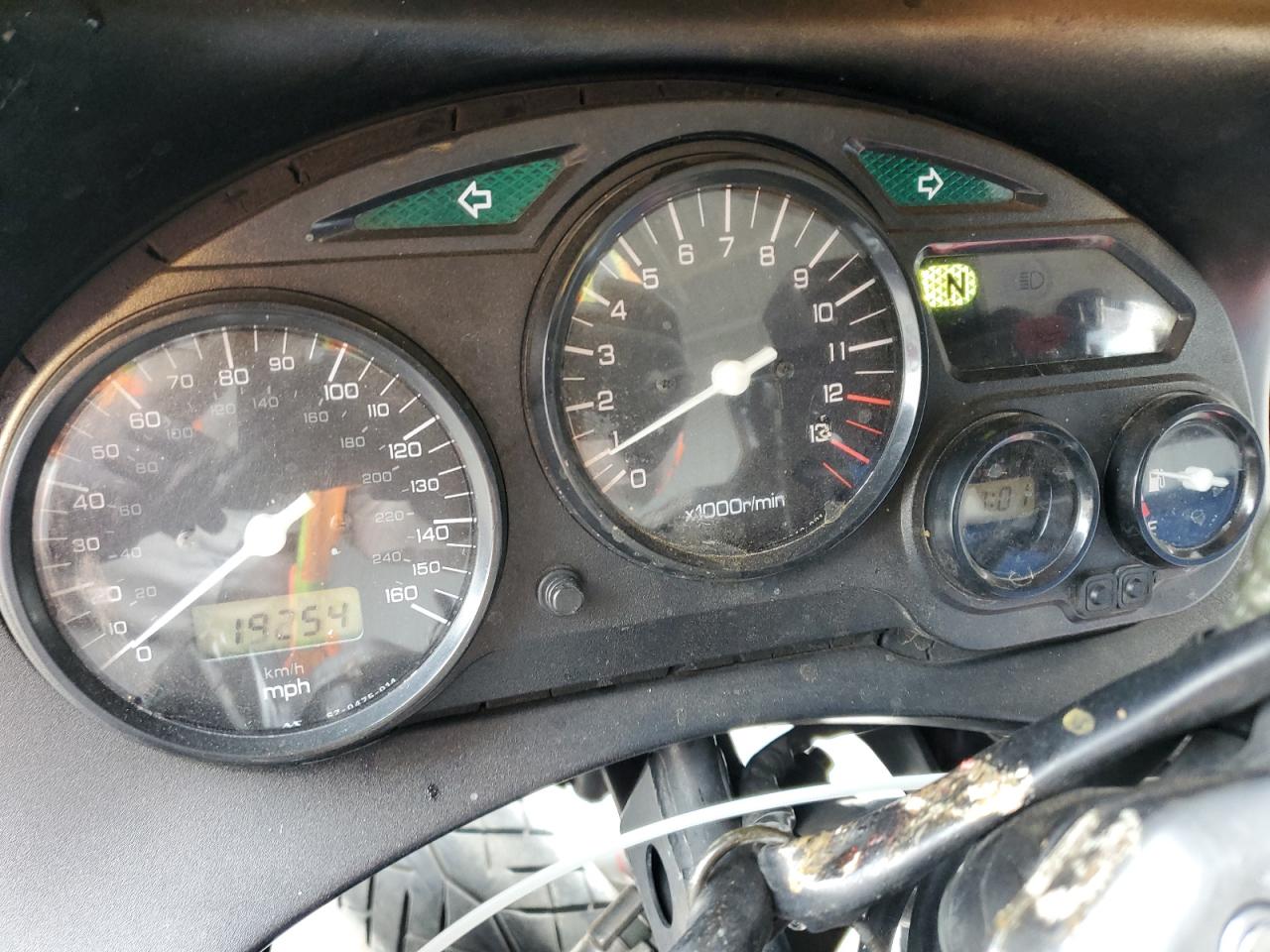 2006 Suzuki Gsx750 F VIN: JS1GR7GAX62102098 Lot: 80795665