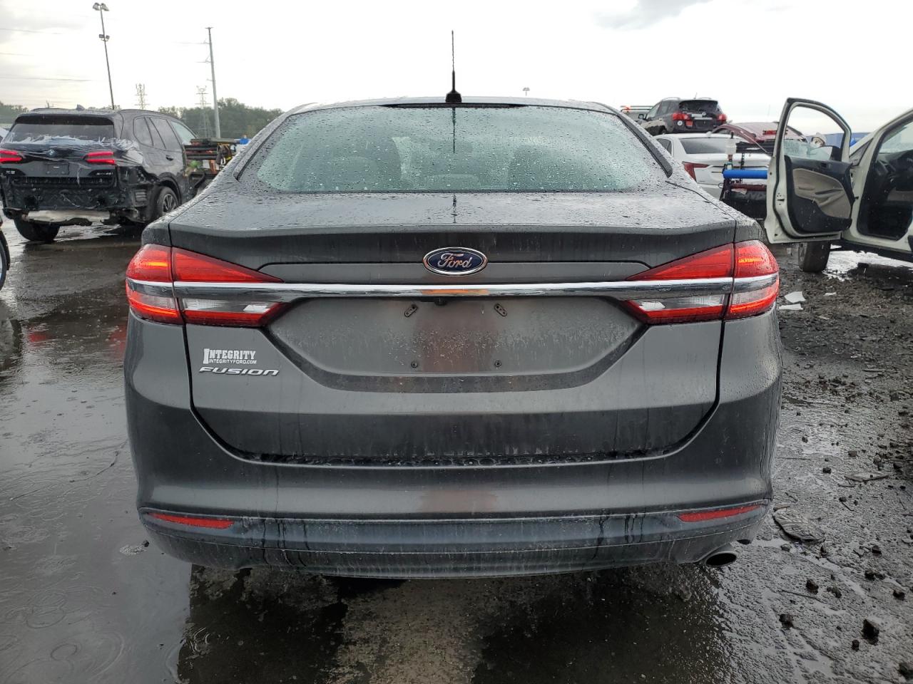 2017 Ford Fusion S VIN: 3FA6P0G71HR369394 Lot: 81268465
