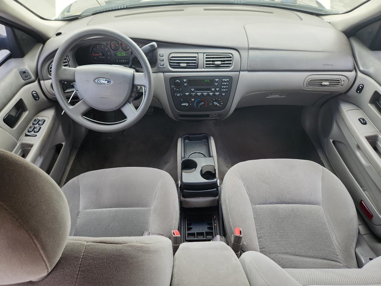 2005 Ford Taurus Se VIN: 1FAFP53215A244179 Lot: 82070545