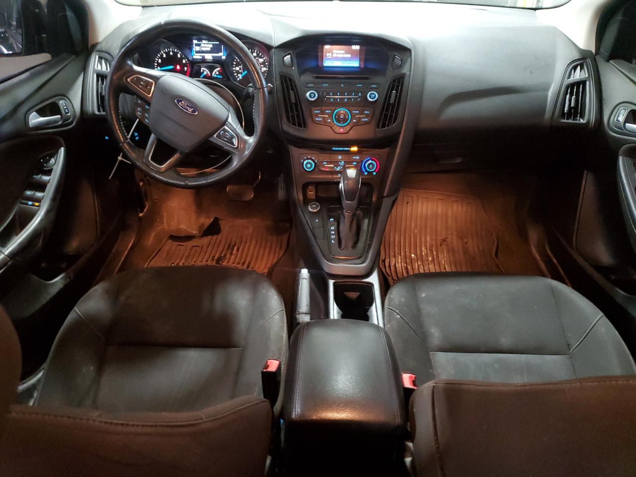 2015 Ford Focus Se VIN: 1FADP3K20FL363795 Lot: 84362395