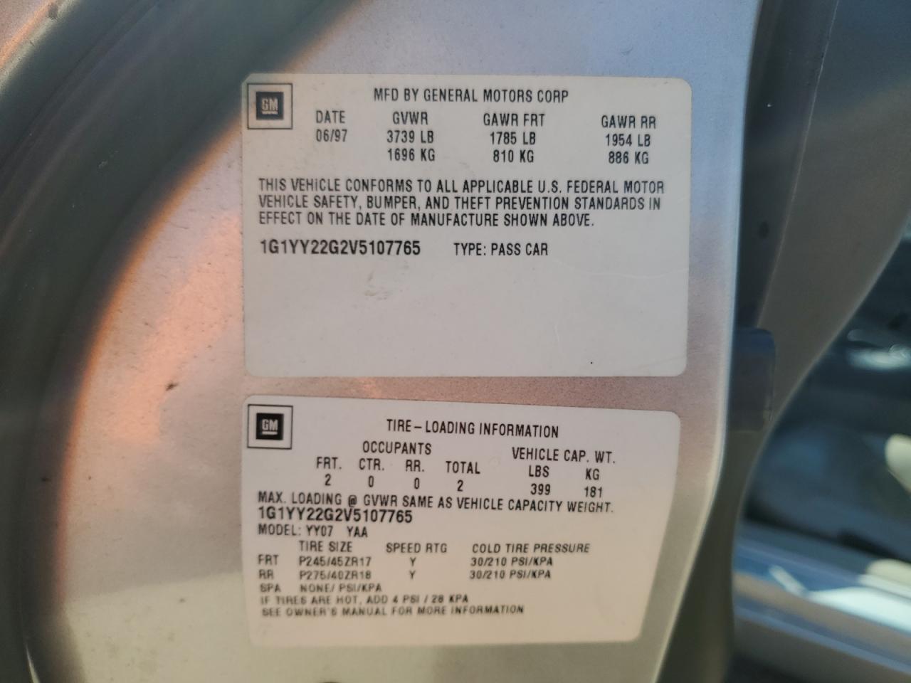 1997 Chevrolet Corvette VIN: 1G1YY22G2V5107765 Lot: 81131495