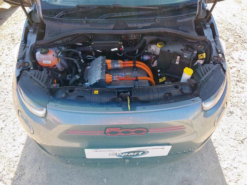 2023 FIAT 500 87KW RED 42KWH 3DR AUTO