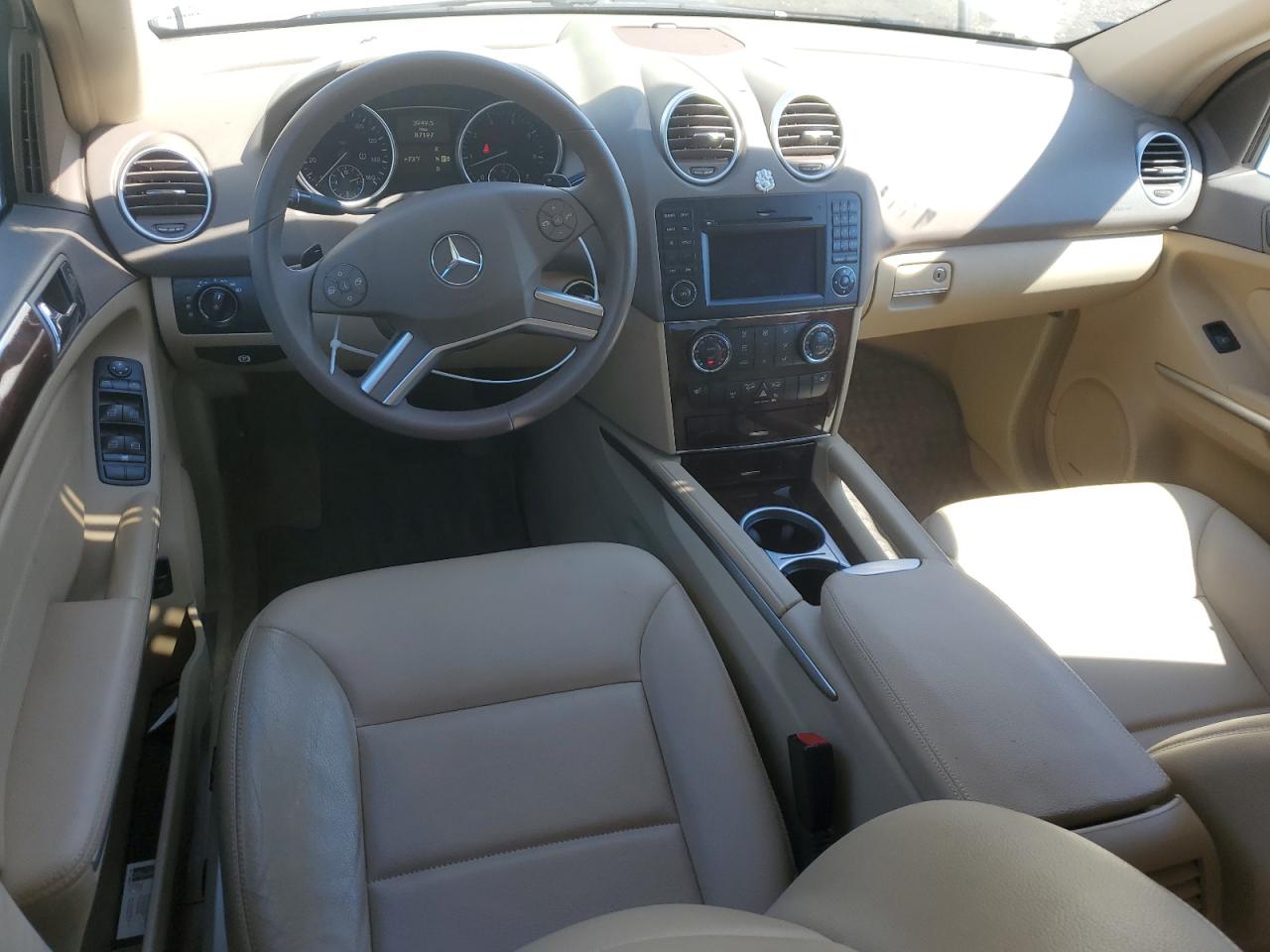 2009 Mercedes-Benz Ml 550 VIN: 4JGBB72E49A454727 Lot: 71719675